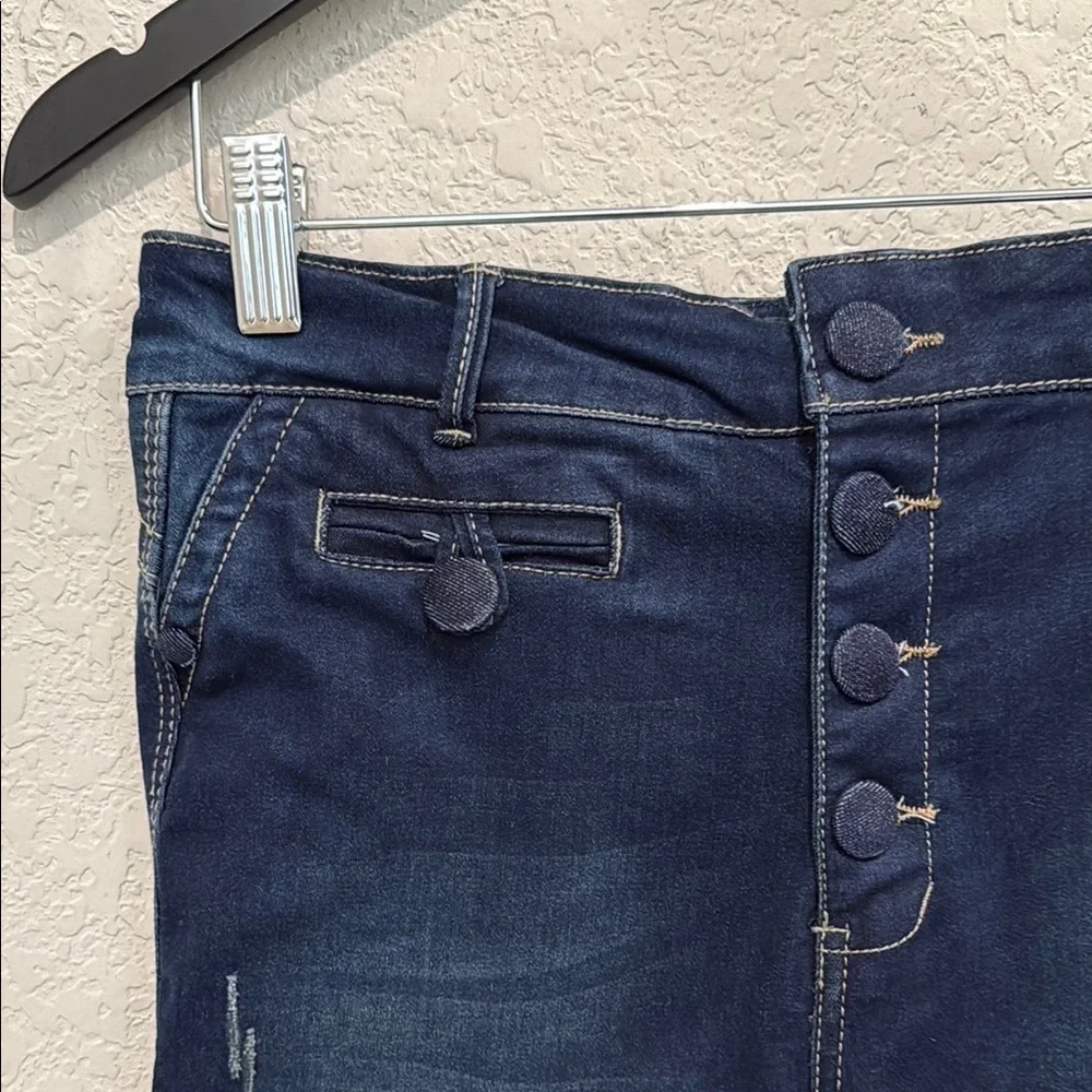 Dark Blue High-Waisted Jeans size 28 NWT